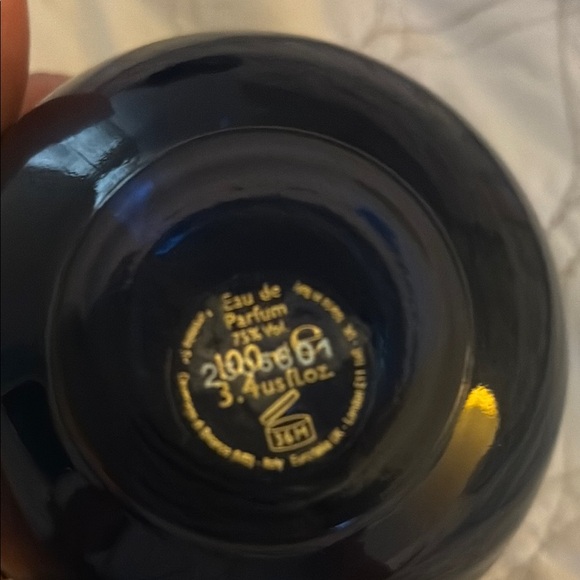 Versace Dylan Blue Eau de Parfum - Blue and Gold - Picture 6 of 6